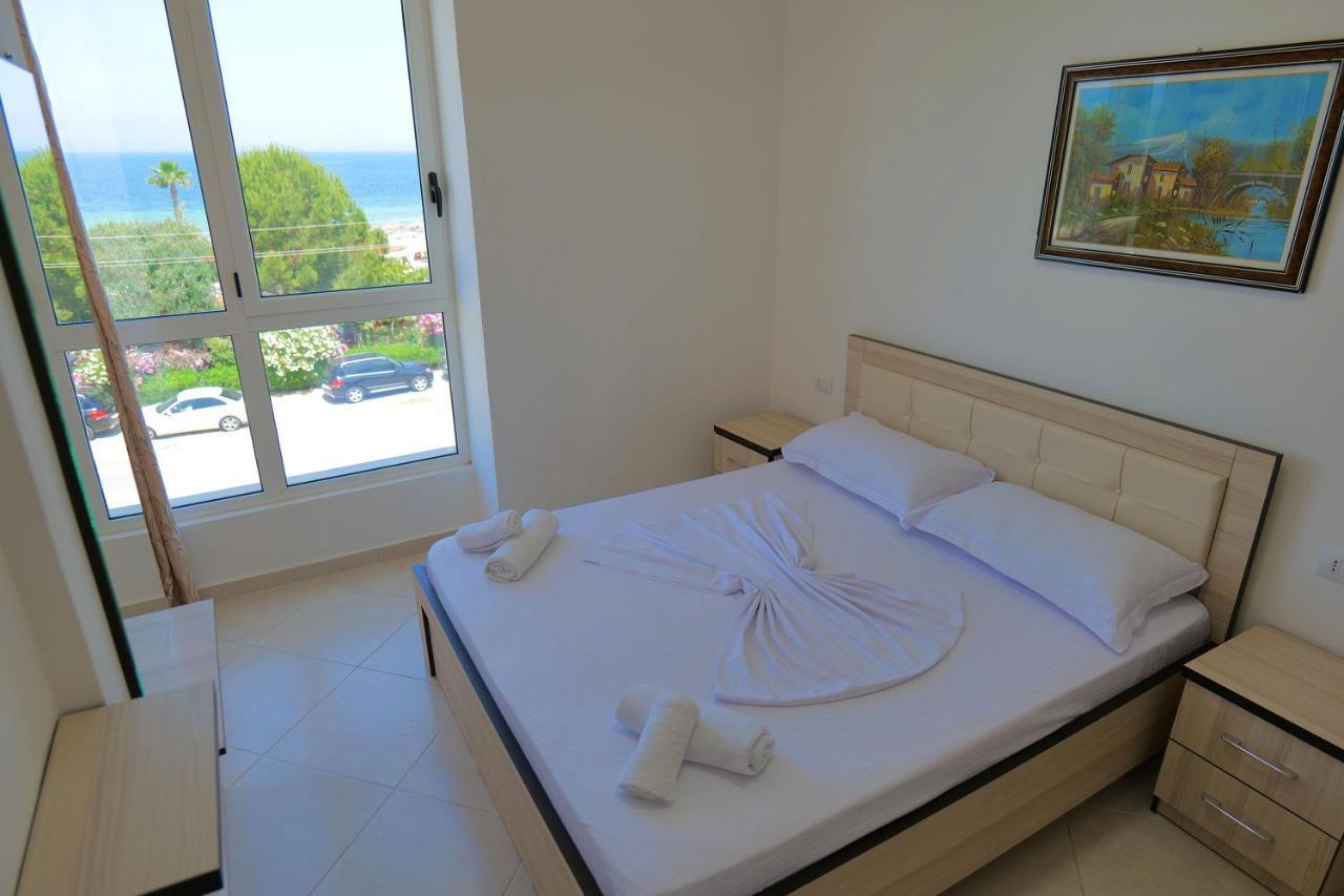 Almare Apartments Vlorë Exteriör bild