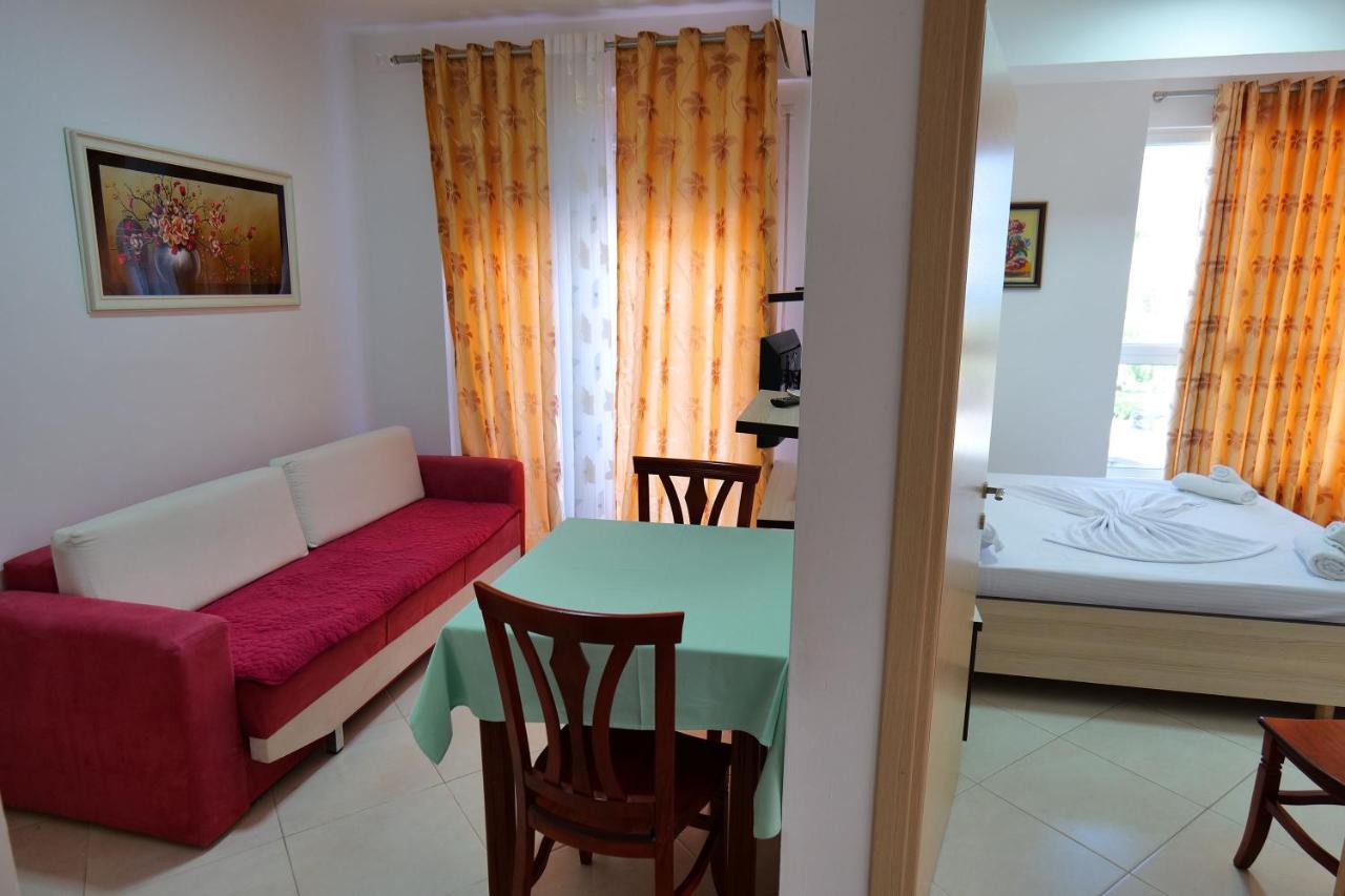 Almare Apartments Vlorë Exteriör bild